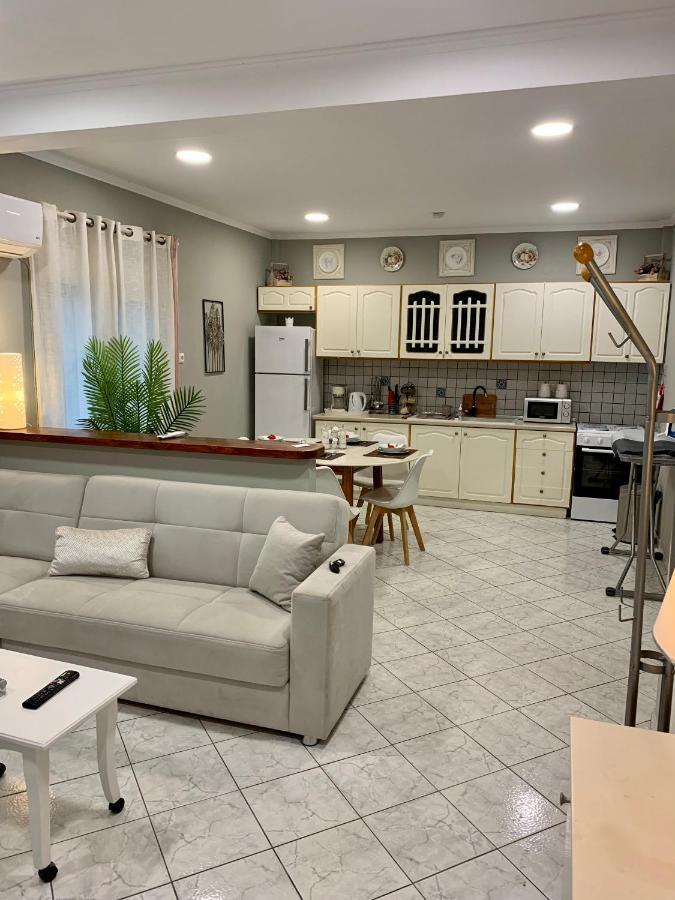 Diamond Apartment Liménas Eksteriør bilde